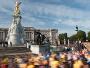 Competitors in the Royal Parks Half Marathon run past Buckingham Palace