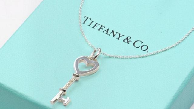 Tiffany&co heart shaped diamond ring
