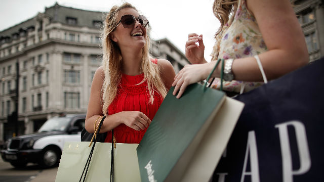 Shopping on Oxford and Regent Streets