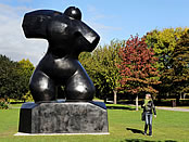 The Sculpture Park at Frieze Art Fair 2009. Photo by Linda Nylind