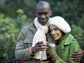 Couple in Hyde Park. Photo credit: britainonview/Simon Winnall