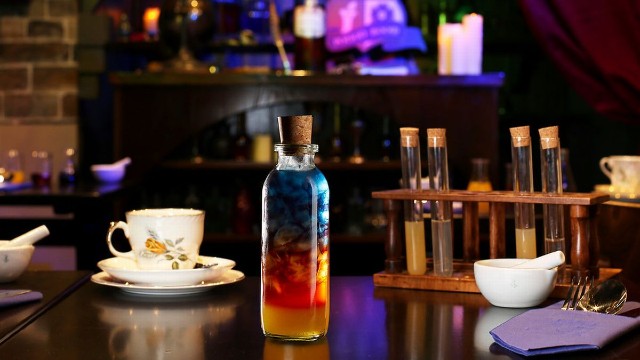 Dive into potions with Cutter & Squidge's afternoon tea © Richard Fairclough/Cutter & Squidge.