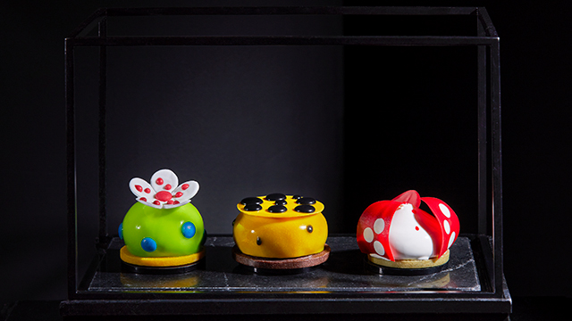 Kusama Art Afternoon Tea at Rosewood London © Patricia Niven. Image courtesy of Rosewood London.