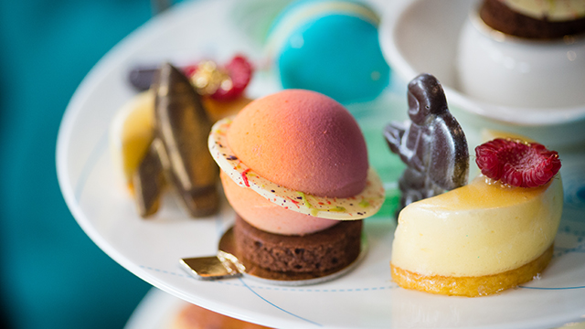 Science Afternoon Tea at The Ampersand Hotel. Image courtesy of The Ampersand Hotel.