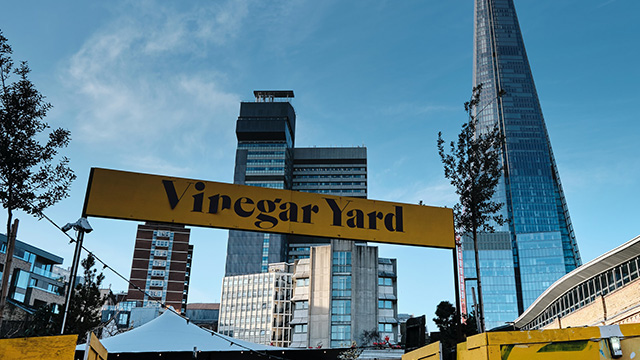 Vinegar Yard Pub in front of the Shard on a sunny day