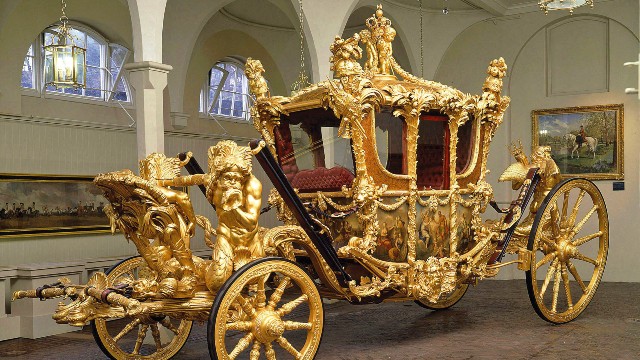 Royal Mews - Historic Site & House - visitlondon.com