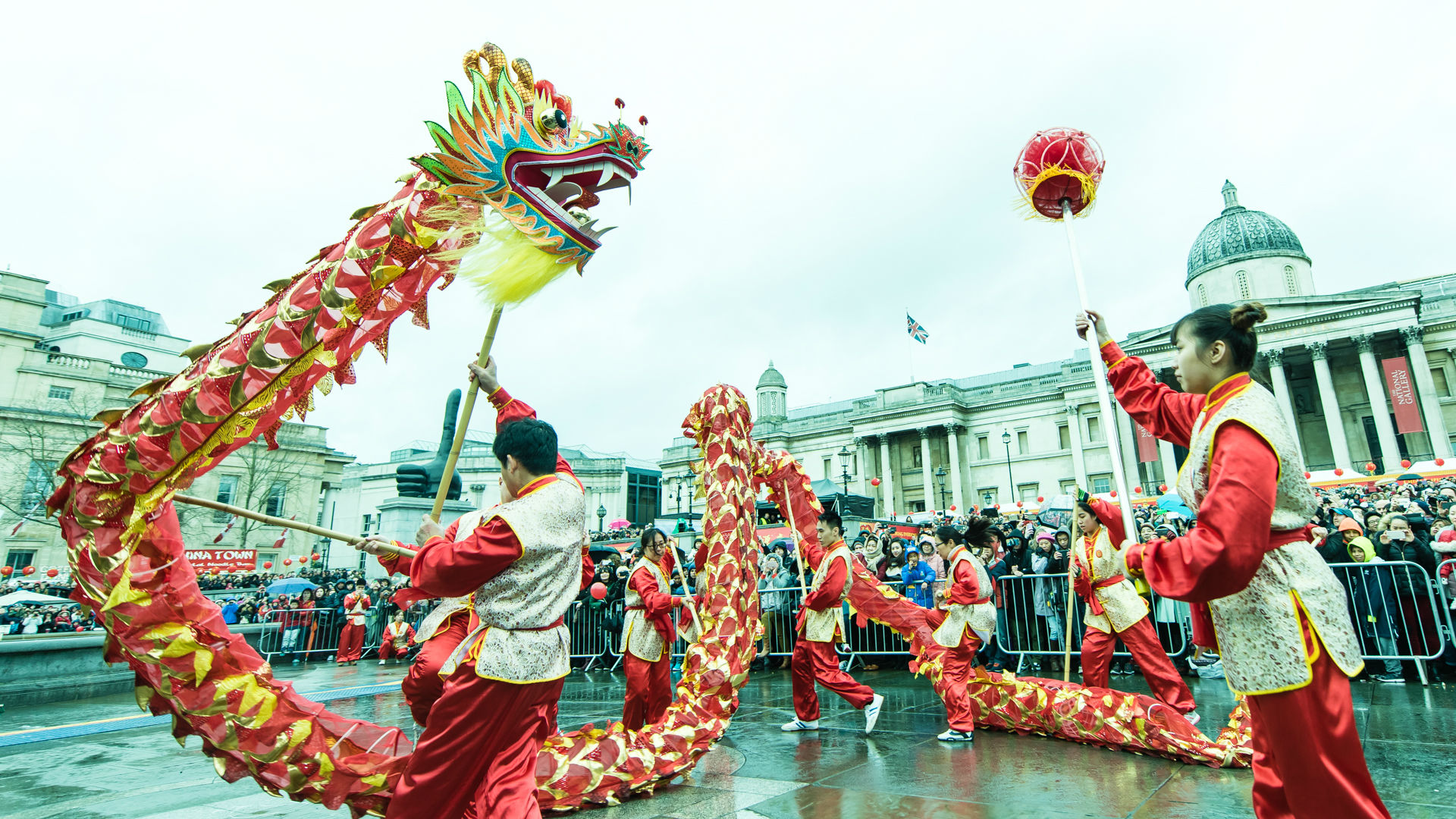 Точное время китайского нового года. Китайский новый год. Китайский фестиваль. Парад дракона. Китайский новый год в Лондоне.
