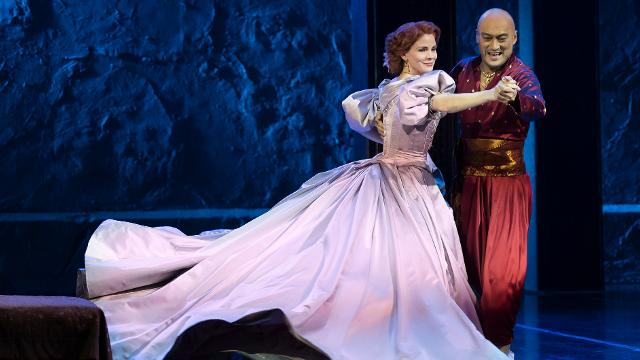 Two characters dancing in King and I at the London Palladium.