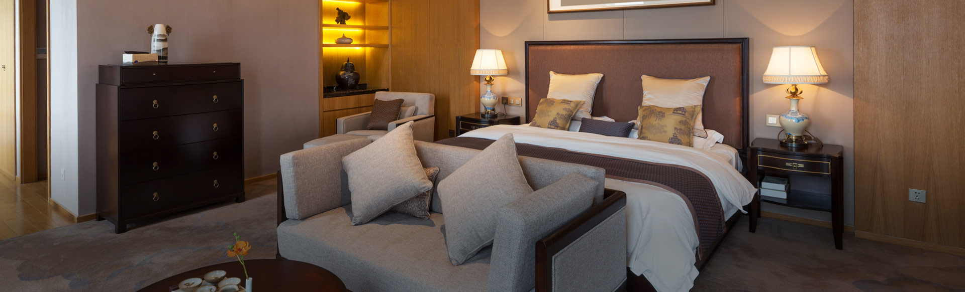Hotel room with double bed. Image courtesy of Shutterstock Hotel room with double bed. Image courtesy of Shutterstock