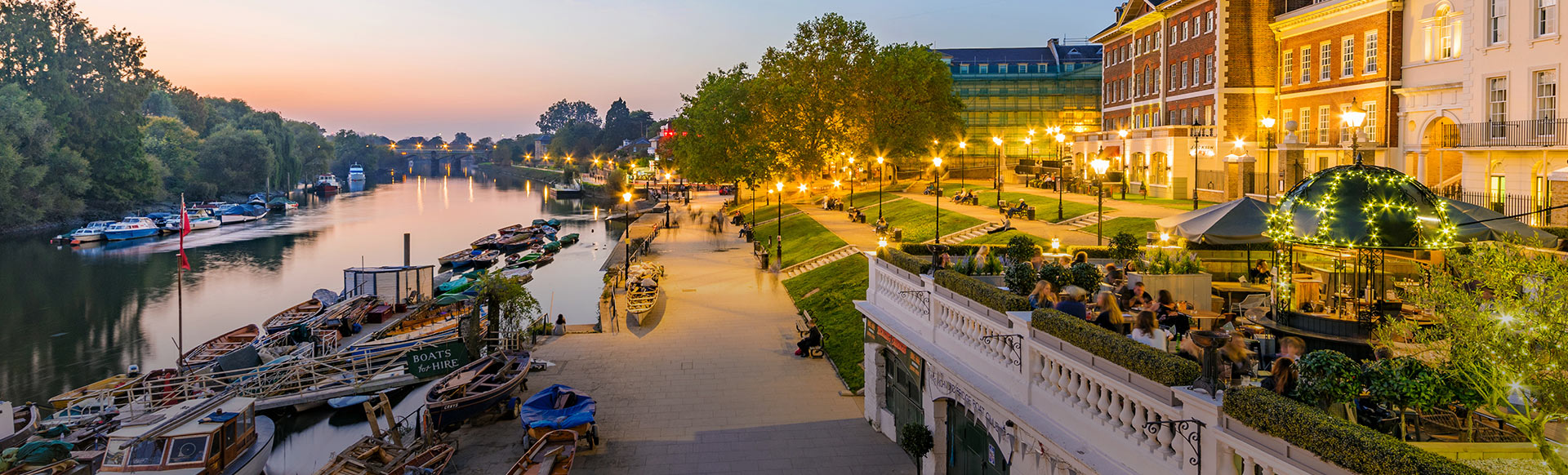 Evening view of Richmond's riverfront area. Image courtesy of Shuterstock