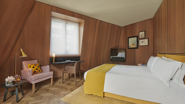 Image courtesy of Hotel Cafe Royal