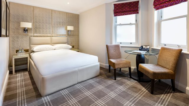 Image courtesy of Radisson Blu Hotel, London Mercer Street