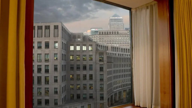 Image courtesy of Canary Riverside Plaza Hotel