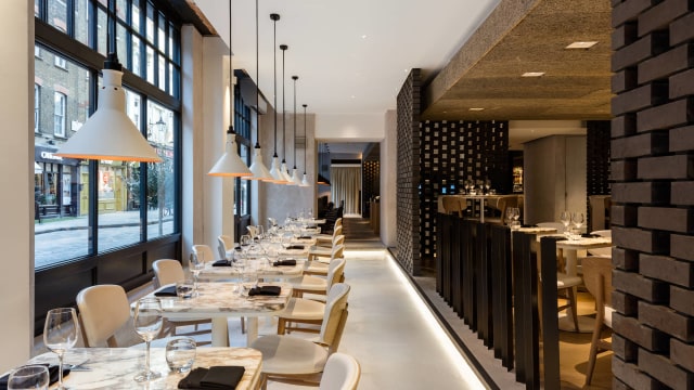 Image courtesy of Radisson Blu Hotel, London Mercer Street