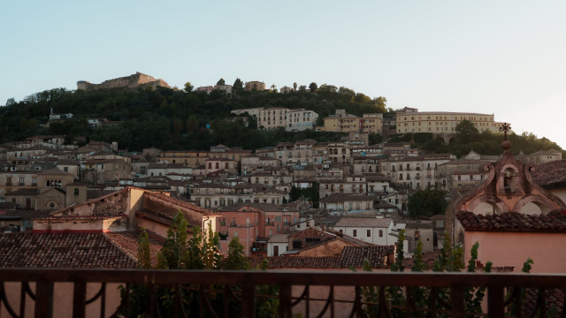 Image reproduite avec la permission de: Mezzogiorno by Francesco Mazzei