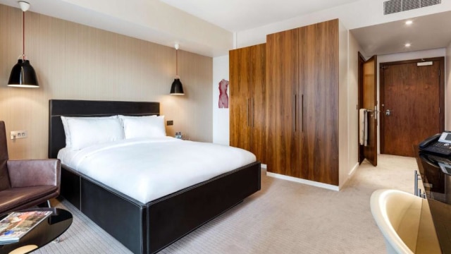 Image courtesy of Radisson Blu Hotel, London Canary Wharf East