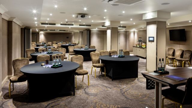 Image courtesy of Radisson Blu Hotel, London Tottenham Court Road