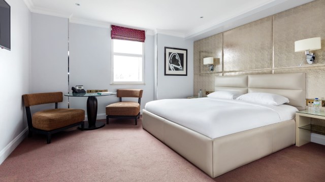 Image courtesy of Radisson Blu Hotel, London Mercer Street