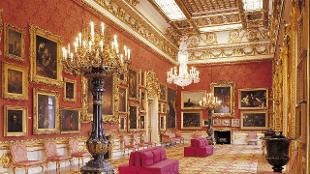 Be amazed by the Waterloo Gallery at Apsley House