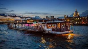 Cruise with Bateaux London. Image courtesy of Mastercard.