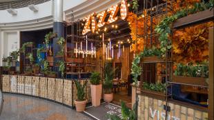 The entrance to Zizzi at Canary Wharf. Image courtesy of Espresso.