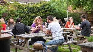 Enjoy a drink in The Angel Oak beer garden. Image courtesy of The Angel Oak/Richard Heald.