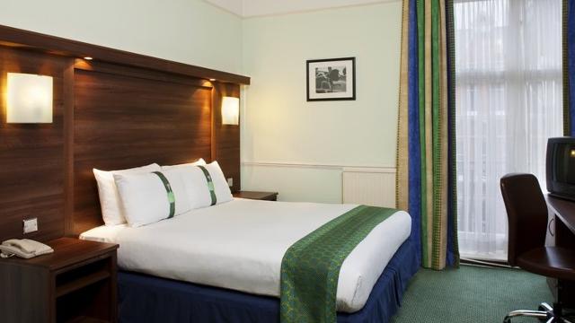 Holiday Inn London Oxford Circus Hotel Visitlondon Com