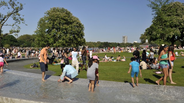 Princess Diana Memorial Fountain London Attraction Visitlondon Com