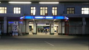 Immagine per gentile concessione di Farringdon Railway Station