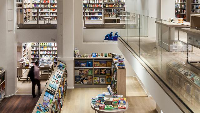 Foyles Bookshop At Charing Cross Road Books Visitlondon Com