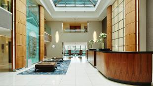 Lobby. Image courtesy of London Marriott Hotel Canary Wharf.