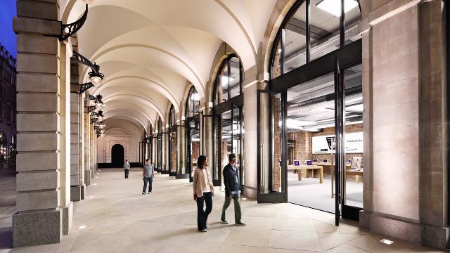 Apple Store Covent Garden - Electronics & Communications - visitlondon.com