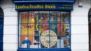 Image reproduite avec la permission de: London Beatles Store