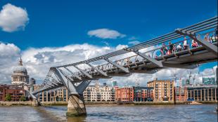 Millennium Bridge with St. Paul's Cathedral.  © Shutterstock