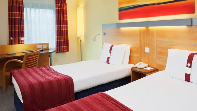 Express By Holiday Inn London Swiss Cottage - Hotel ...