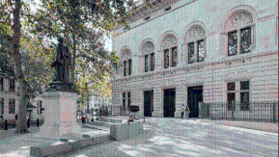 Ross Place Entrance at the NPG. Image courtesy of Olivier Hess.