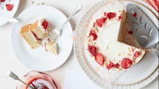 A Cutter and Squidge cake. Image courtesy of Cutter and Squidge.