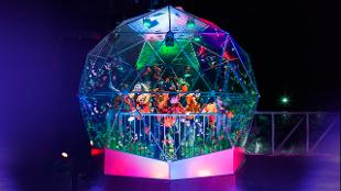 Race against the clock in The Crystal Dome. Image courtesy of The Crystal Maze LIVE Experience.