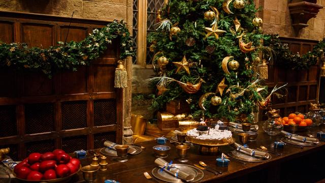 harry potter christmas scene