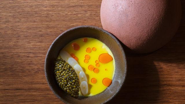 Mussel custard, saffron and caviar. Credit: Irina Boersma. Image courtesy of Lotus Land Agency.