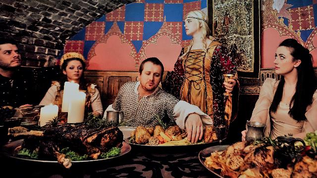 medieval-banquet_medieval-banquet-image-