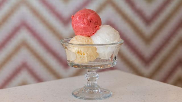 Ice cream at The Parlour. Credit: Fortnum & Mason. Image courtesy of Gemma Bell & Company. Ice cream at The Parlour. Credit: Fortnum & Mason. Image courtesy of Gemma Bell & Company.