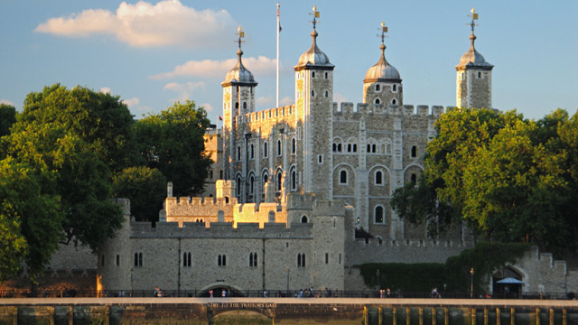 Tower of London named UK's best-rated landmark in 2018 TripAdvisor ...