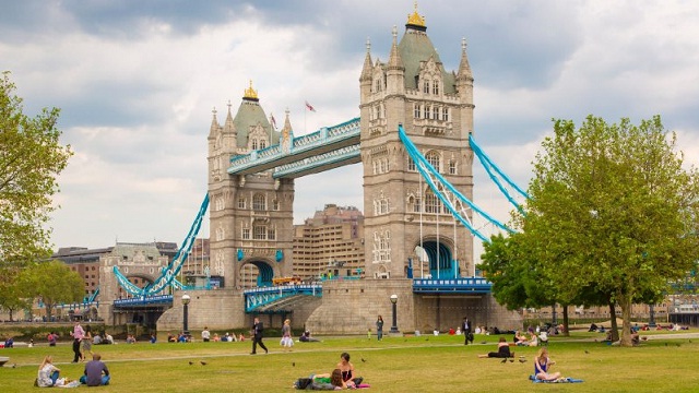 Tower Bridge