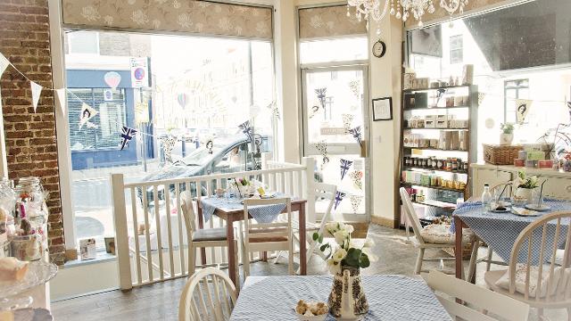 Download Top 10 cake shops in London - Things to Do - visitlondon.com