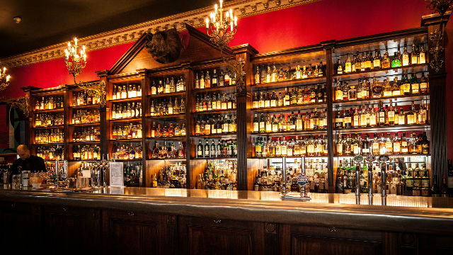 Top 7 whisky bars in London - Pub & Bar 