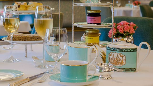 Visit These 5 Amazing London Tea Shops