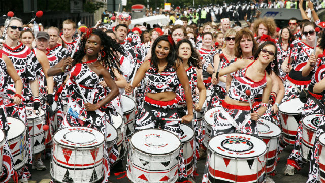 carnival at signal hill mall